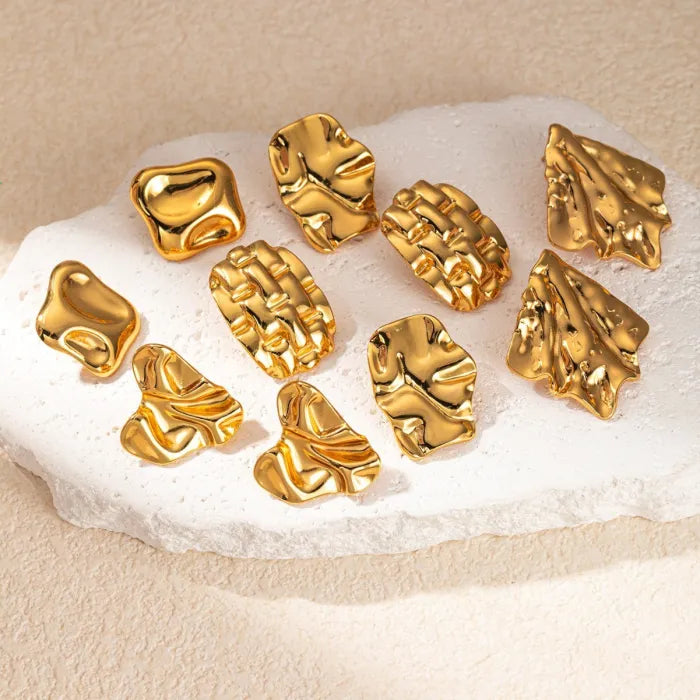 Cercei placati cu aur 18K cu design abstract