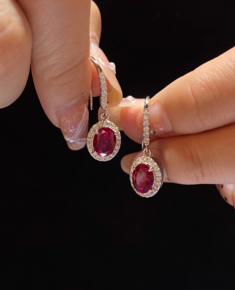 Cercei placati cu aur 14k cu cristale zirconii si ace de argint 925