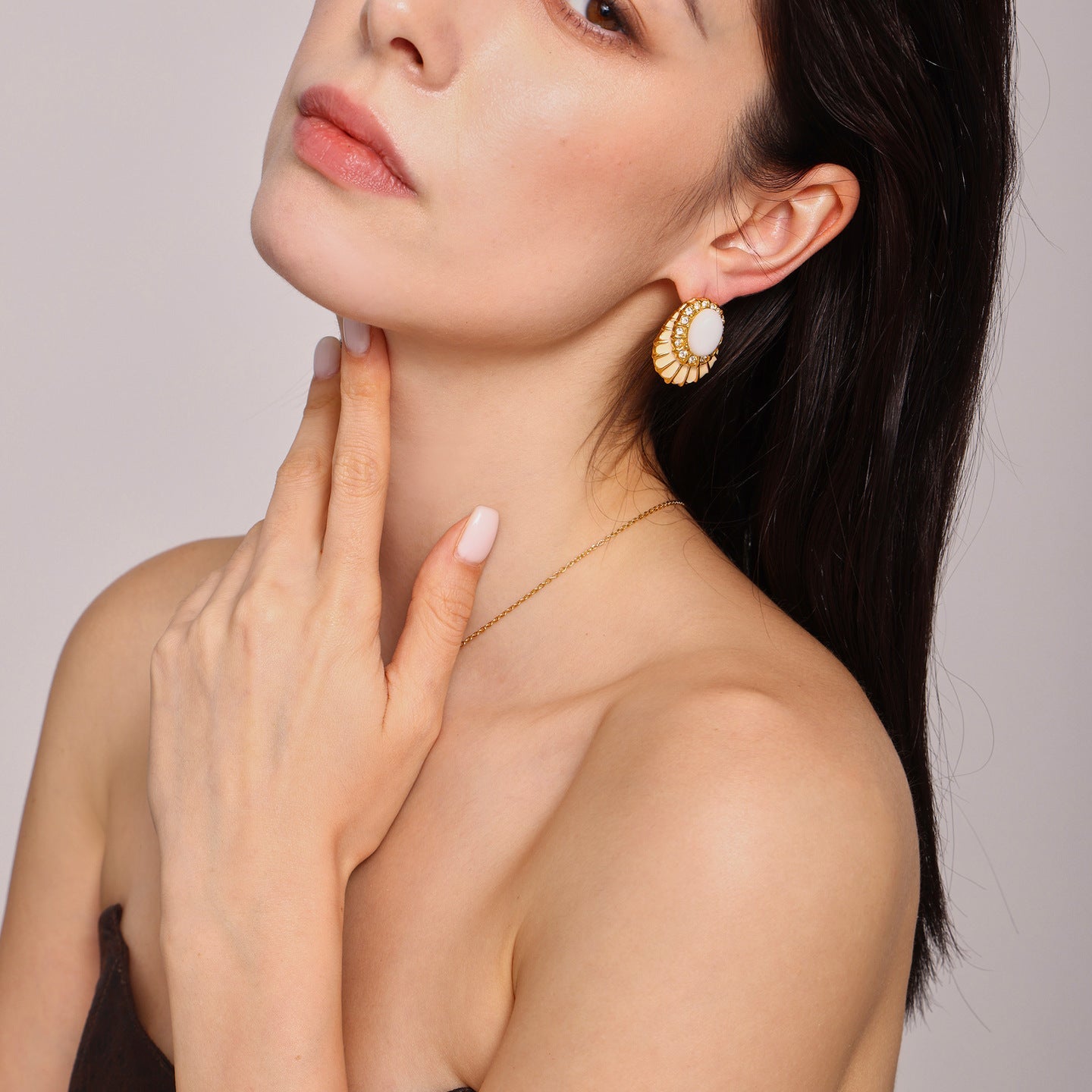 Cercei „Fleur de Lys" din oțel inoxidabil placați cu aur 18K