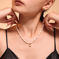 Colier din otel inoxidabil cu perle si pandantiv