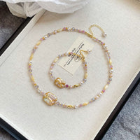 Colier cu perle de apa dulce si margele placat cu aur 14k