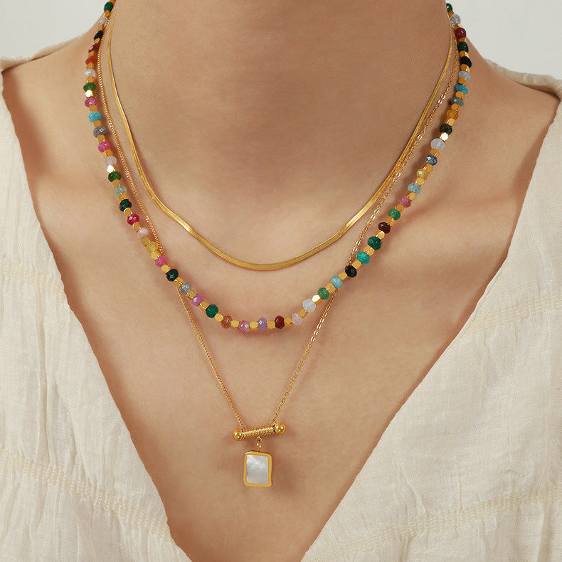 Colier placat cu aur 18K, cu margele multicolore