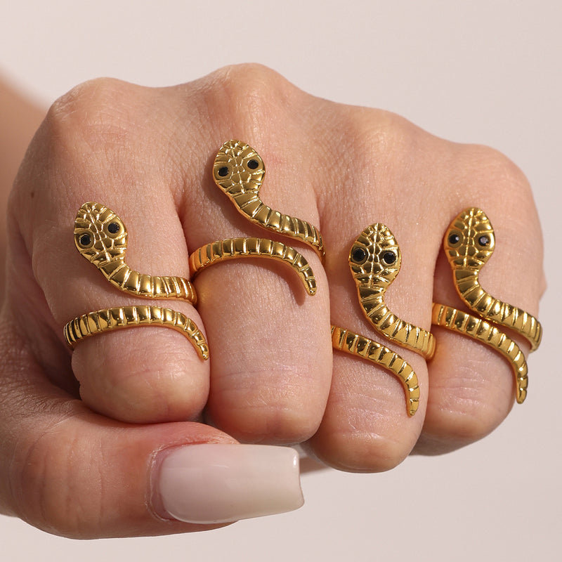 Inel in forma de sarpe din otel inoxidabil placat cu aur 18K