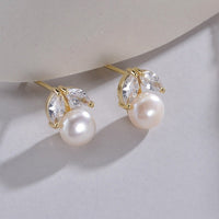 Cercei placati cu aur 14k, cu perla de apa dulce si cristale zirconii, ace de argint S925