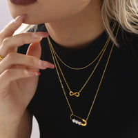 Colier din otel inoxidabil placat cu aur 18K si pandantiv infinit