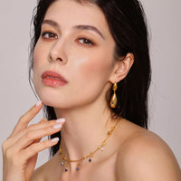 Cercei asimetrici lungi în formă de picătură din oțel inoxidabil placați cu aur 18K