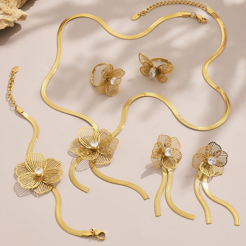 Bratara cu floare 3D din otel inoxidabil placata cu aur 18K