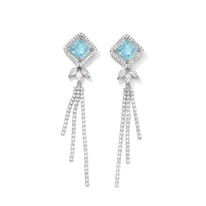 Cercei lungi cu cristale zirconii si ace de argint sterlin S925, placati cu paladiu