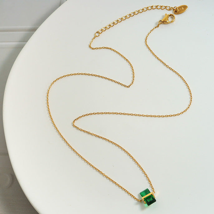 Colier din oțel inoxidabil cu pandantiv din zirconiu cubic