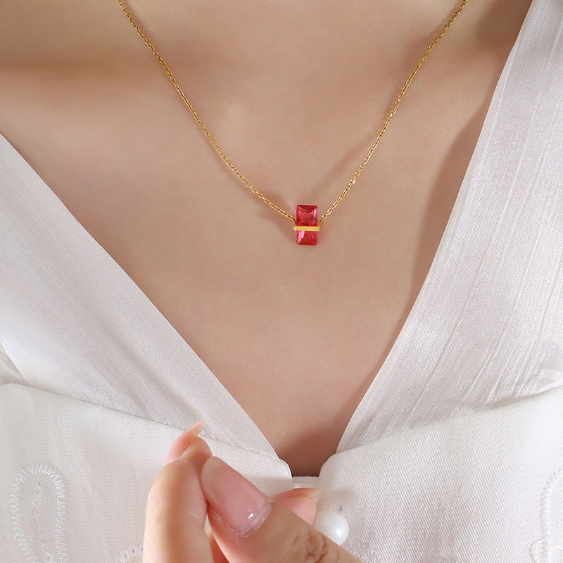 Colier din oțel inoxidabil cu pandantiv din zirconiu cubic