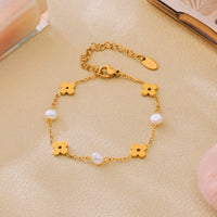 Bratara din otel inoxidabil placat cu aur 18K cu flori si perle de cultura