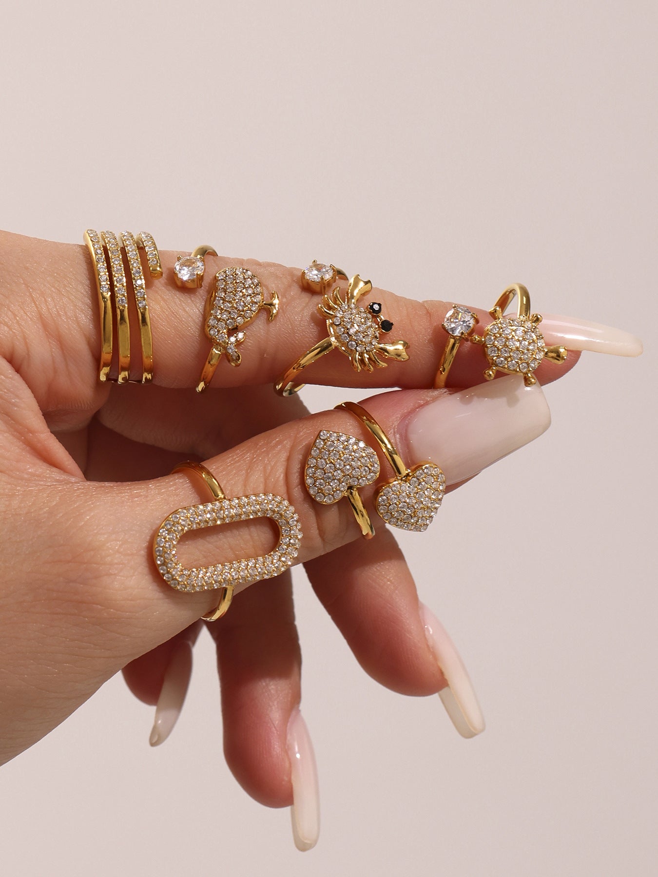 Inel geometric cu zirconii din oțel inoxidabil placat cu aur 18K