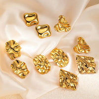 Cercei placati cu aur 18K cu design abstract