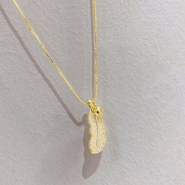 Colier placat cu aur 14k, cu cristale zirconii