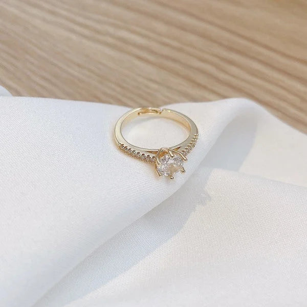 Inel reglabil placat cu aur, cu cristale zirconii transparente