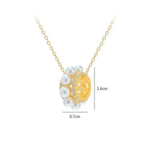 Lantisor "Circle of peace" placat cu aur, cu perle din cristal si zirconii