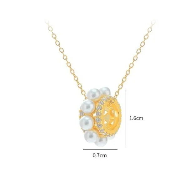 Lantisor "Circle of peace" placat cu aur, cu perle din cristal si zirconii