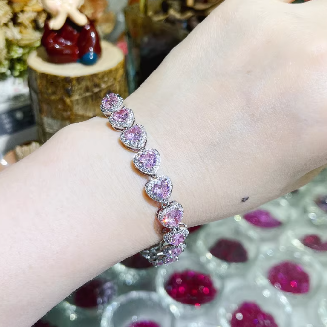 Bratara placata cu paladiu, cu zirconii inima si inchidere fixa